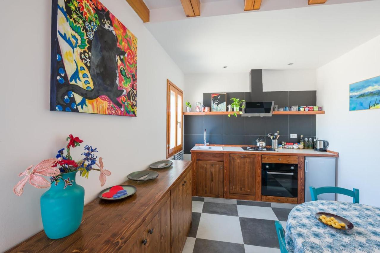 Night Galleria Holiday Home - Bed & Art In Burano - The Pink House Ngoại thất bức ảnh